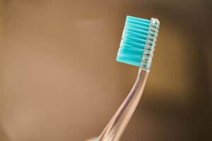 Remplacez les brosses à dents trop usagées